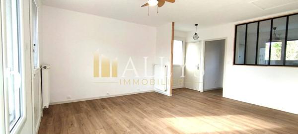 Plain-pied 75m² sur sous-sol en centre-ville
