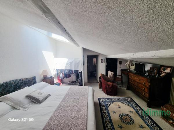 Rare Draguignan belle maison de ville F3/4 107m² terrasse véranda 2 garages caves 267000€ dpe d Draguignan (83300)