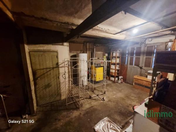 Rare Draguignan belle maison de ville F3/4 107m² terrasse véranda 2 garages caves 267000€ dpe d Draguignan (83300)