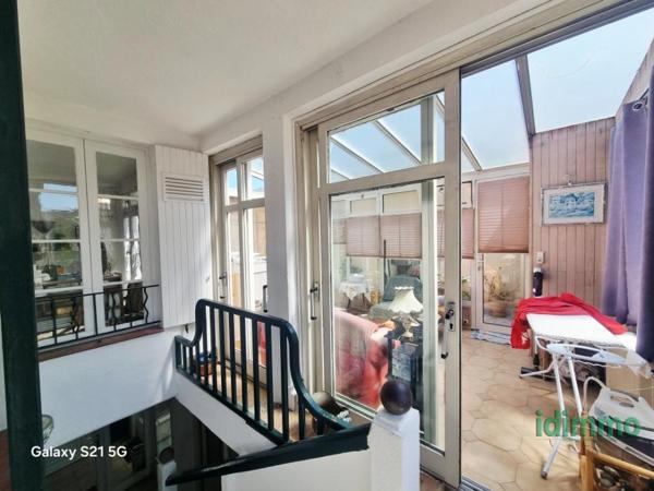 Rare Draguignan belle maison de ville F3/4 107m² terrasse véranda 2 garages caves 267000€ dpe d Draguignan (83300)