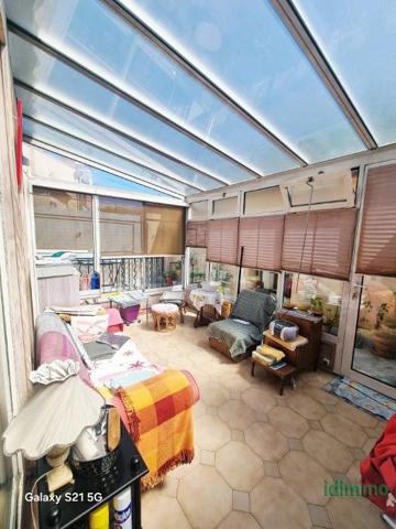Rare Draguignan belle maison de ville F3/4 107m² terrasse véranda 2 garages caves 267000€ dpe d Draguignan (83300)