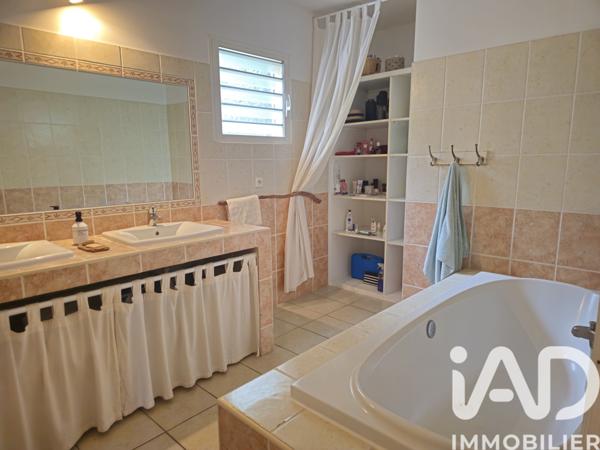 Maison à vendre 5 pièces 115 m² Saint-Paul