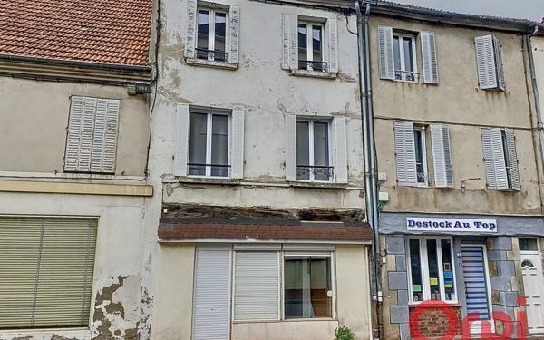 Maison à vendre    3 pièces • 124 m2 Commentry