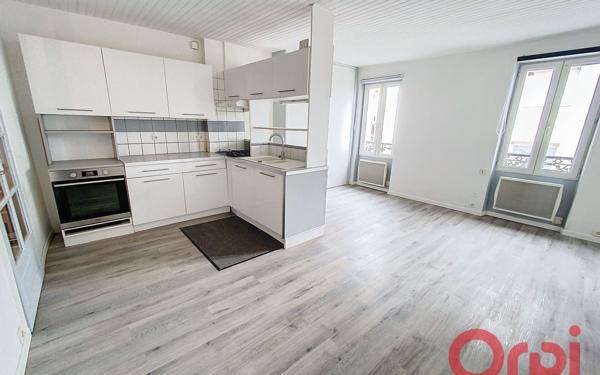 Maison à vendre    3 pièces • 124 m2 Commentry