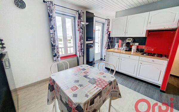 Maison à vendre    3 pièces • 124 m2 Commentry