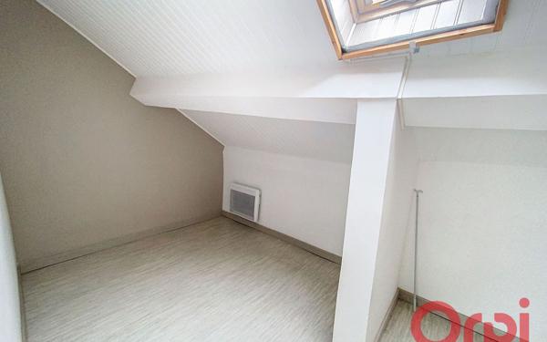 Maison à vendre    3 pièces • 124 m2 Commentry