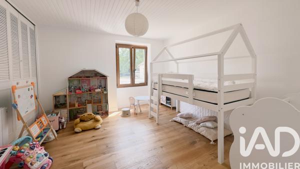 Location maison 5 pièces 162 m² Mondreville