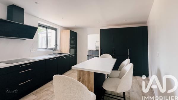 Location maison 5 pièces 162 m² Mondreville