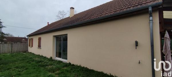 Maison traditionnelle 5 pièces de 101 m² à Chabris (36210)