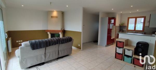 Maison traditionnelle 5 pièces de 101 m² à Chabris (36210)