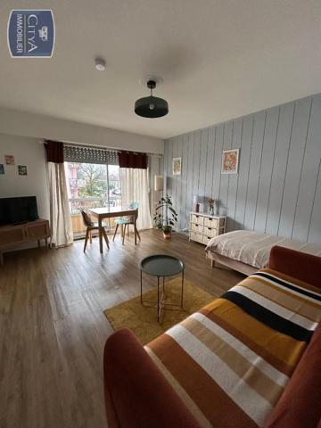 Appartement à louer 1 pièce 33.91m²