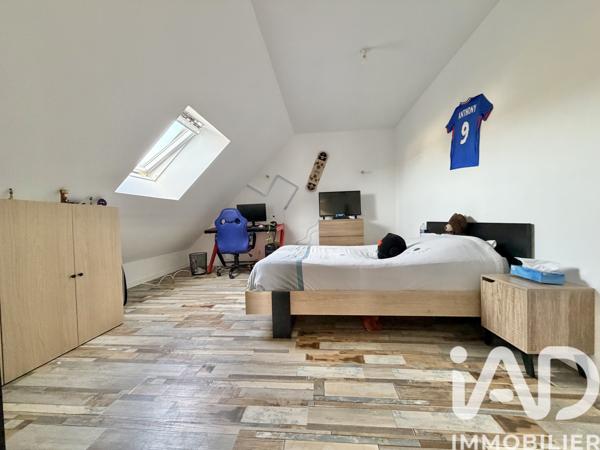 Maison à vendre 4 pièces 140 m² Montsenelle