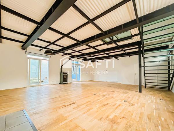 Magnifique Loft avec très grande pièce à vivre