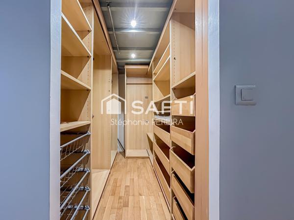 Magnifique Loft avec très grande pièce à vivre