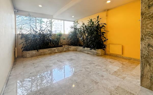 Appartement à vendre    3 pièces • 71,64 m2 Bagnolet