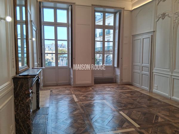 Très bel appartement,186m², 7 pièces, excellent état, à proximité de la cathédrale de Rennes