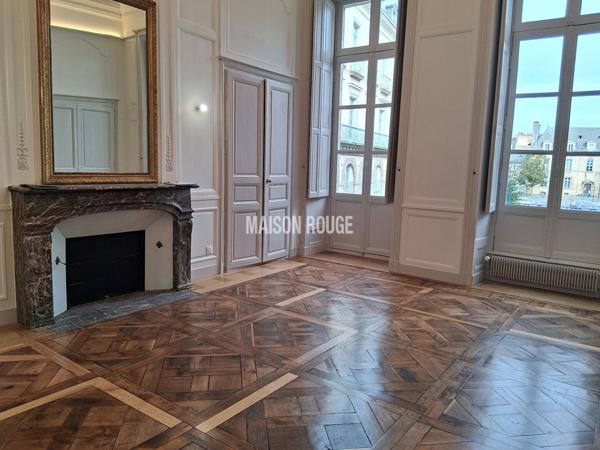 Très bel appartement,186m², 7 pièces, excellent état, à proximité de la cathédrale de Rennes