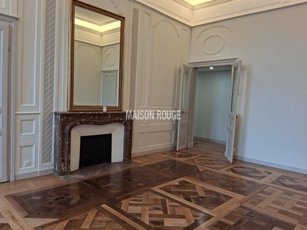 Très bel appartement,186m², 7 pièces, excellent état, à proximité de la cathédrale de Rennes