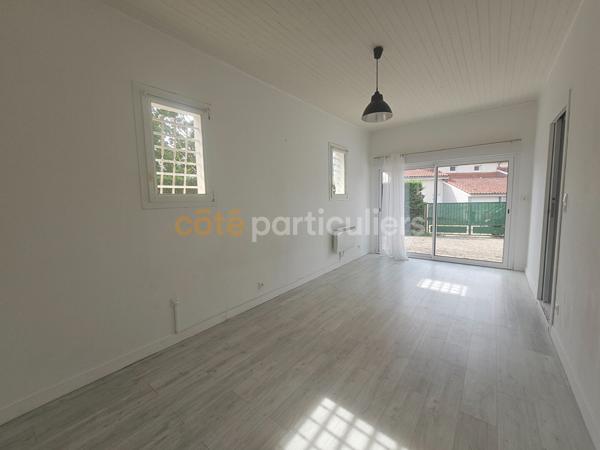 Vente
                Maison98 m² - 4 Pièces -
                    BON ENCONTRE (47240)