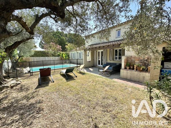 Maison à vendre 5 pièces 140 m² Jonquières-Saint-Vincent