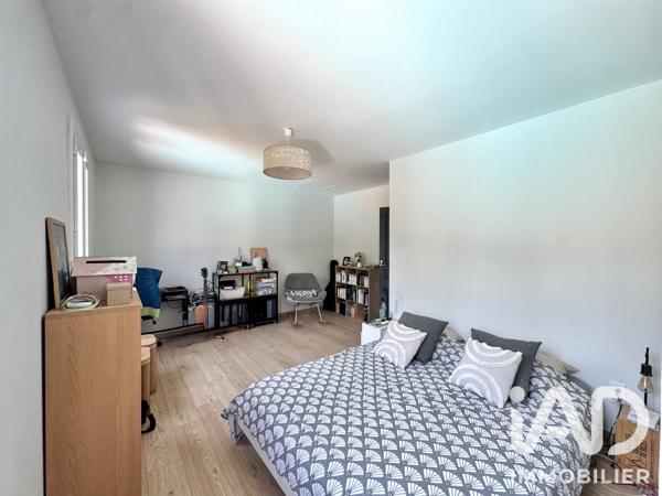 Maison à vendre 5 pièces 140 m² Jonquières-Saint-Vincent