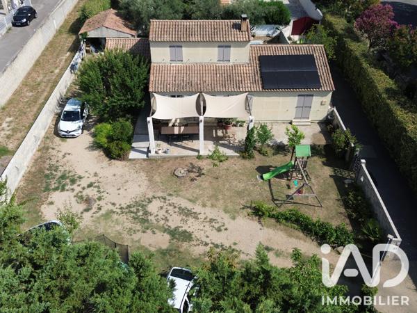 Maison à vendre 5 pièces 140 m² Jonquières-Saint-Vincent