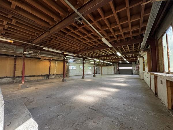 Entrepôt à louer de 450 m² à Maubeuge - Faubourg Saint-Lazare