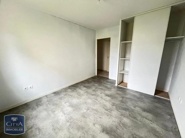 Appartement à louer 3 pièces 68.03m² Grand-Charmont (25200)