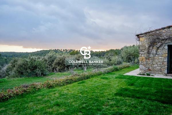 Propriété 12 pièces à vendre Flayosc - 83780 / Réf: 147