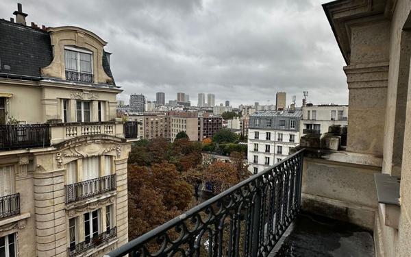 Appartement à louer    5 pièces • 141 m2 Paris 13
