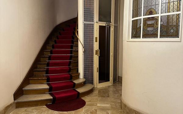 Appartement à louer    5 pièces • 141 m2 Paris 13