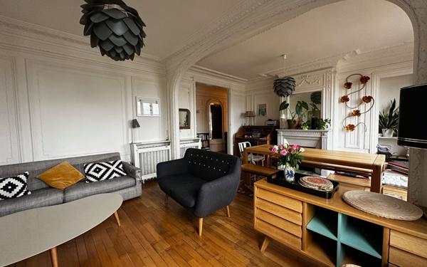 Appartement à louer    5 pièces • 141 m2 Paris 13