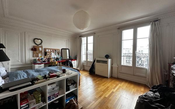 Appartement à louer    5 pièces • 141 m2 Paris 13