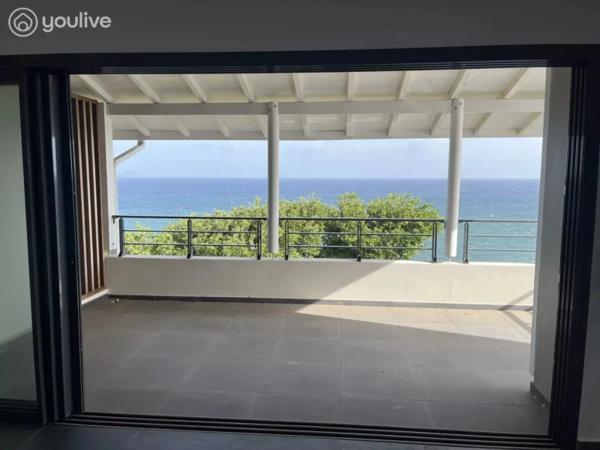 971-Magnifique Appartement T4 135m2 – Vue mer sur Archipel des Saintes et marie Galante !