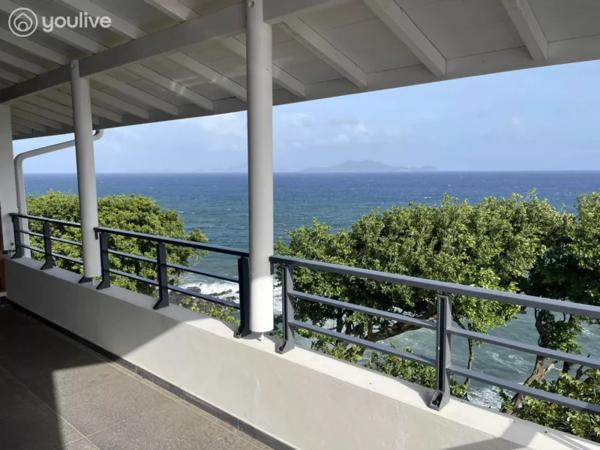 971-Magnifique Appartement T4 135m2 – Vue mer sur Archipel des Saintes et marie Galante !
