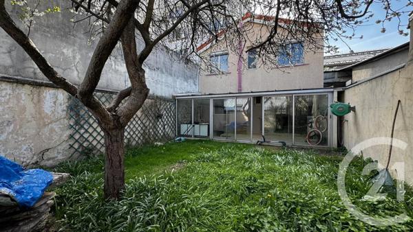 Maison à vendre  4 pièces - 88,57 m 2   AUBERVILLIERS  - 93