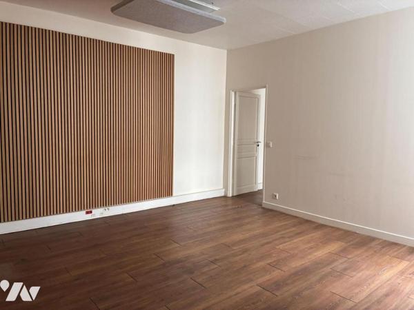 OPPORTUNITÉ RARE – BUREAUX DE PRESTIGE ENTRE CONCORDE ET MADELEINE