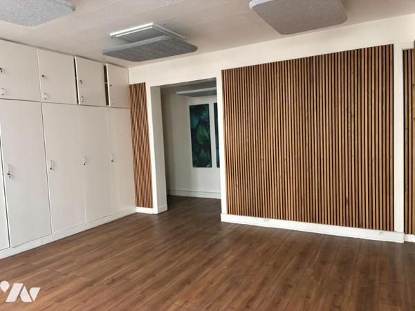 OPPORTUNITÉ RARE – BUREAUX DE PRESTIGE ENTRE CONCORDE ET MADELEINE