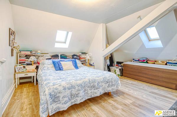 Versailles Clagny maison de ville 5 pièces 110.37 m² au sol avec parking €749 000 ** - Référence 25400