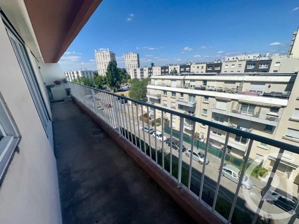 Appartement à vendre  2 pièces - 42,70 m 2   EPINAY SUR SEINE  - 93