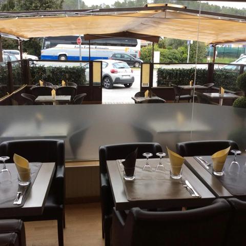 Vente Fonds de commerce 4 pièces 190 m2 à Le Luc