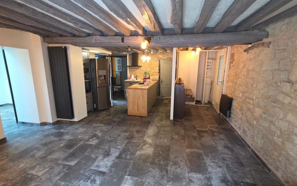 Appartement à vendre    3 pièces •  Vaujours