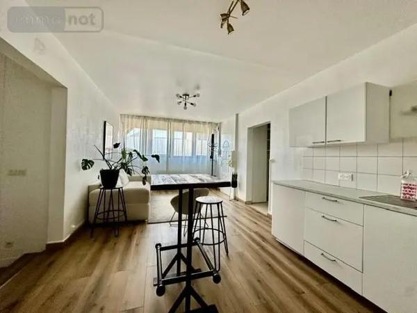 Achat - Appartement Angers 49100 2 pièces 56 m 2 358 m 2