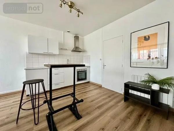 Achat - Appartement Angers 49100 2 pièces 56 m 2 358 m 2