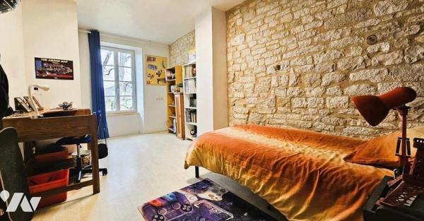 Ensemble immobilier Puylaroque