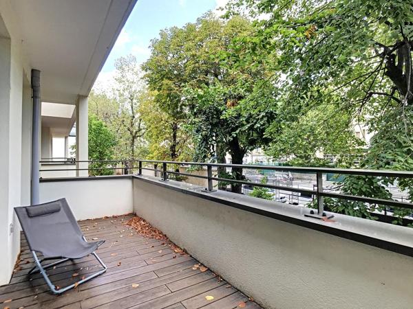 T2 NON MEUBLE – 41 m2 – BALCON – GARAGE – 69008 LYON