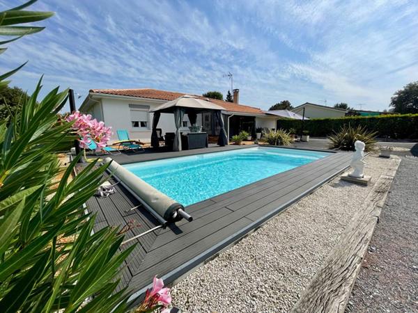 Maison Saint Jean D Illac 5 pièce(s) 123 m2