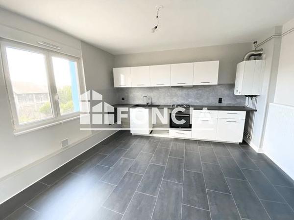 Location Appartement 3 pièces 78.6 m² - 34 BIS RUE DE FRESCATY Montigny Les Metz 57950