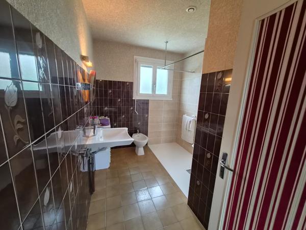 Maison
         4 pièces
        - 87 m² 199 000 € *