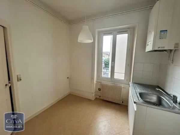 Appartement à louer 2 pièces 46.14m² Clermont-Ferrand (63000)